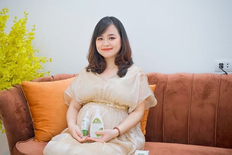 Dung Dich Ve Sinh An Toan Lanh Tinh Cho Me Bau